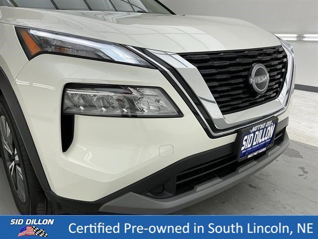 Certified Used 2023 Pearl White Tricoat Nissan SV image 26