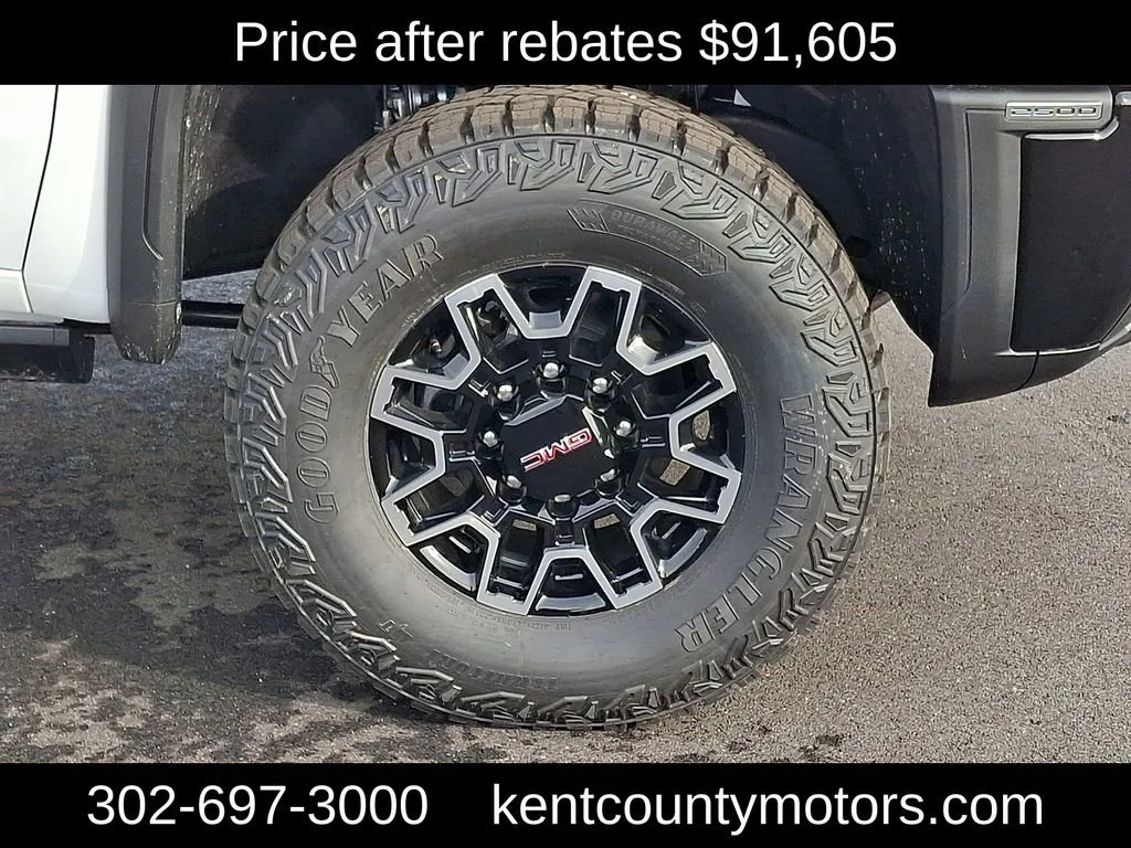 2026 GMC Sierra 2500HD AT4X - Photo 9