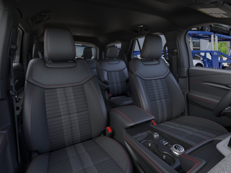 New 2026 Space White Metallic Ford ST-Line image 23