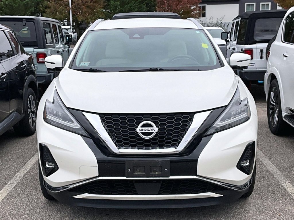Certified Used 2020 White Nissan SL image 2