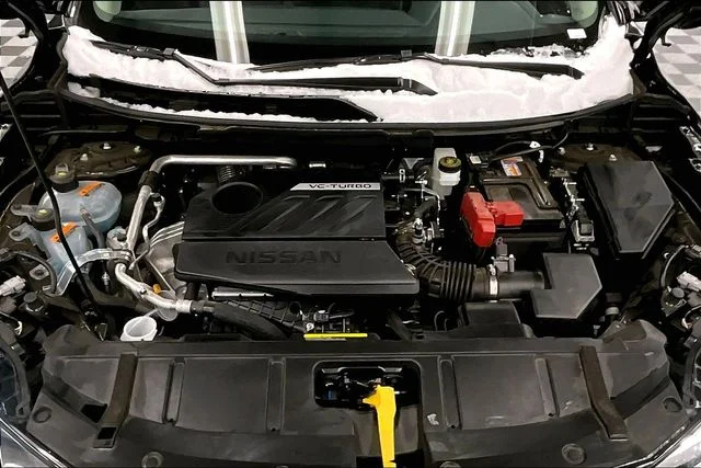 2025 Nissan Rogue SL - Photo 12