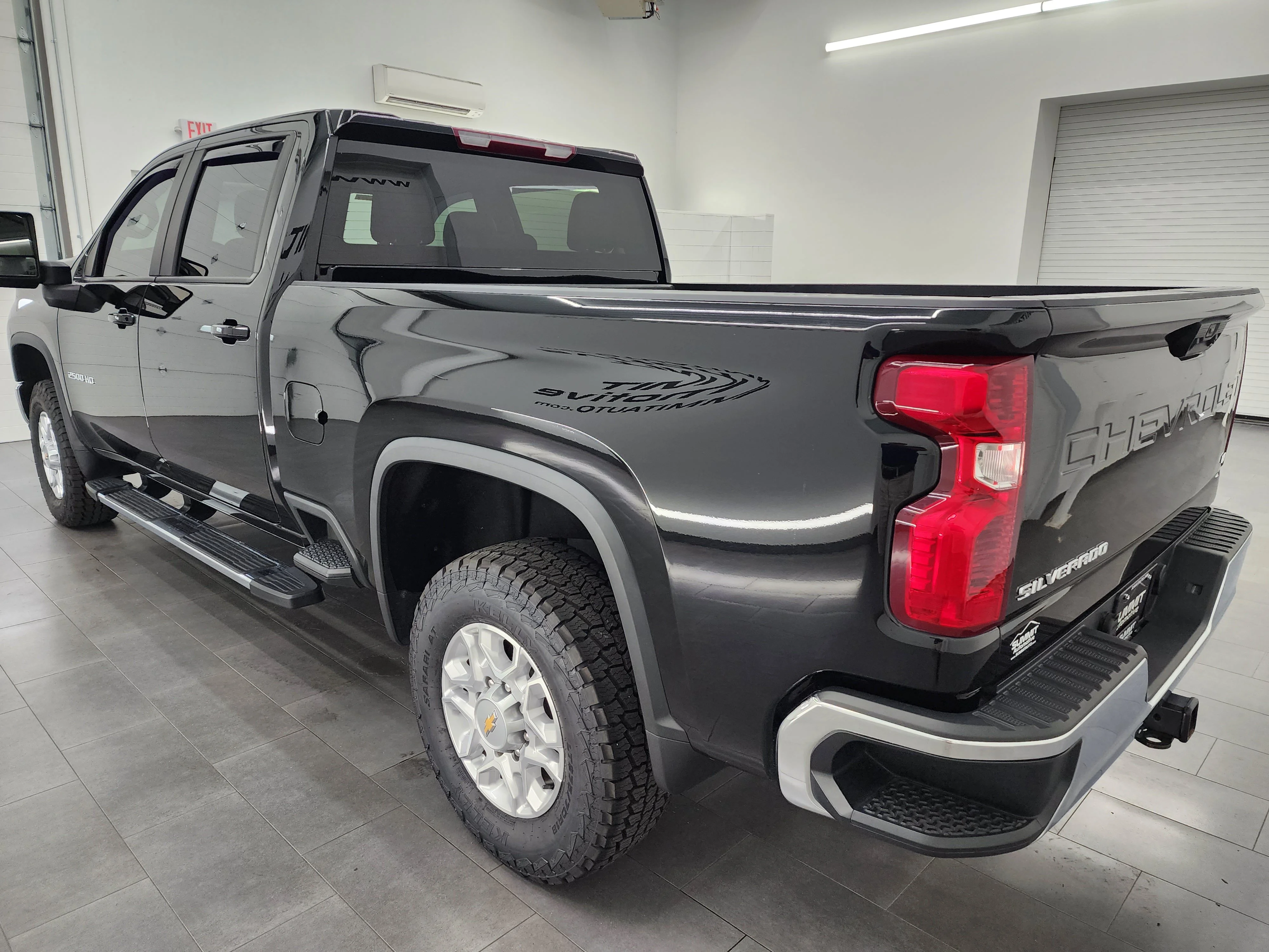 Used 2023 Black Chevrolet LT image 6