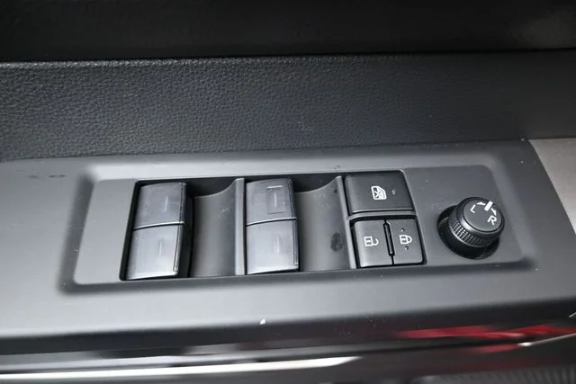 Used 2025 Red Toyota SR5 image 14