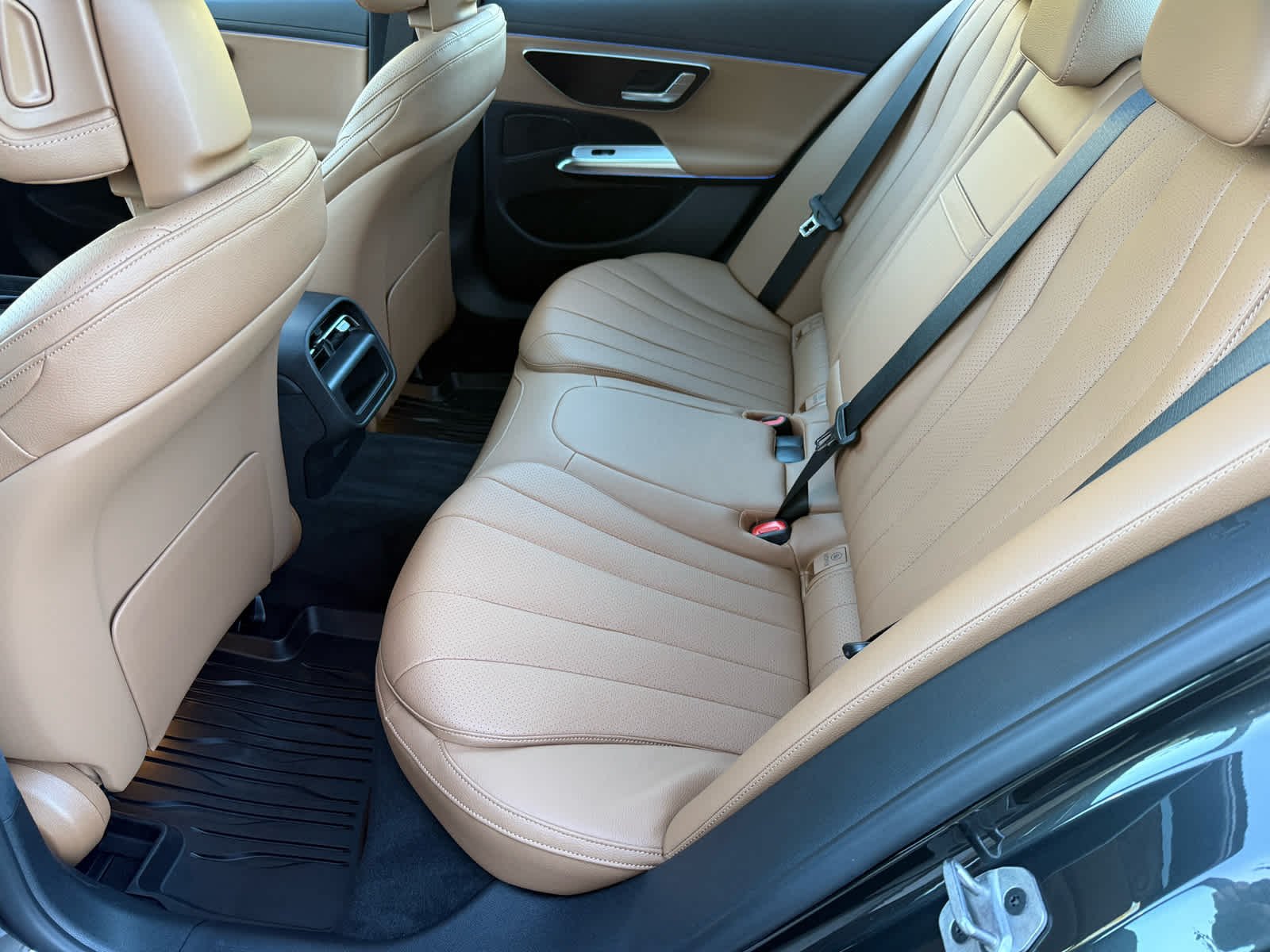 Used 2026 Graphite Grey Metallic Mercedes-Benz E 350 image 11