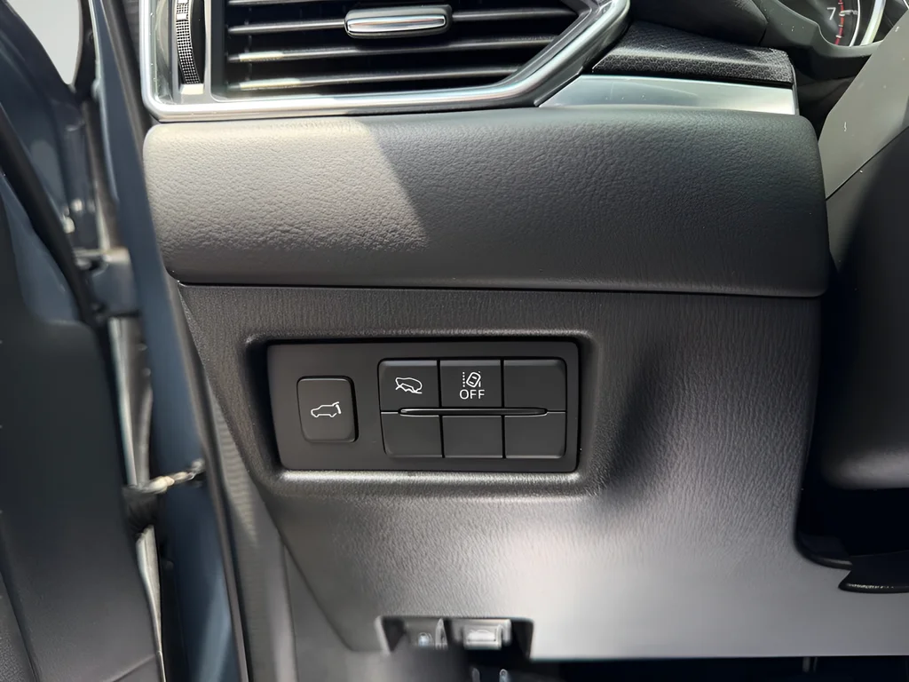Used 2024 Gray Mazda 2.5 S Carbon Edition image 10