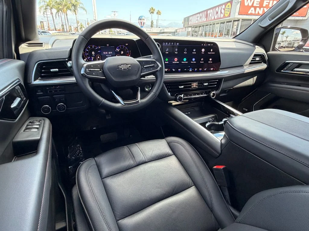 Used 2025 Black Chevrolet RST image 26