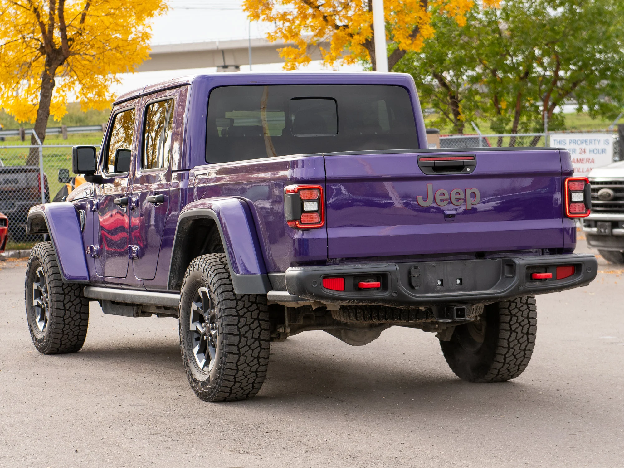 Used 2026 reign Jeep Rubicon X* image 9