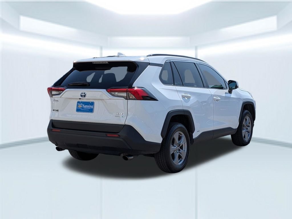 Used 2023 White Toyota XLE image 6