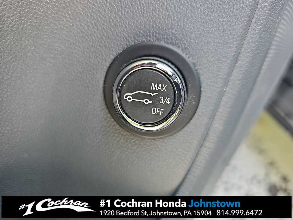 Used 2020 Midnight Blue Metallic Chevrolet LT image 19