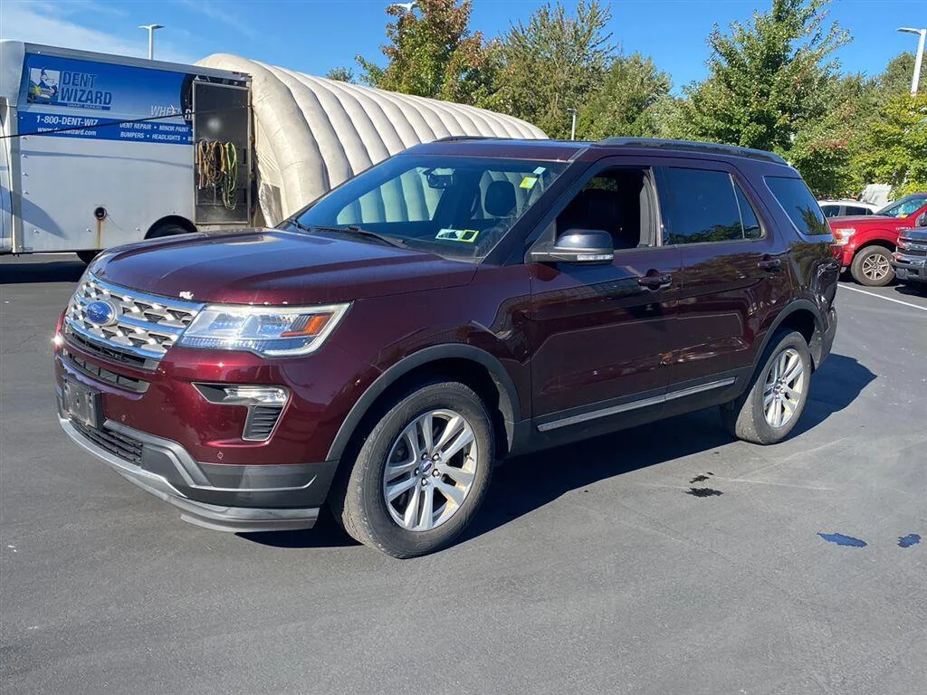 Used 2018 Burgundy Velvet Metallic Tinted Clearcoat Ford XLT image 7