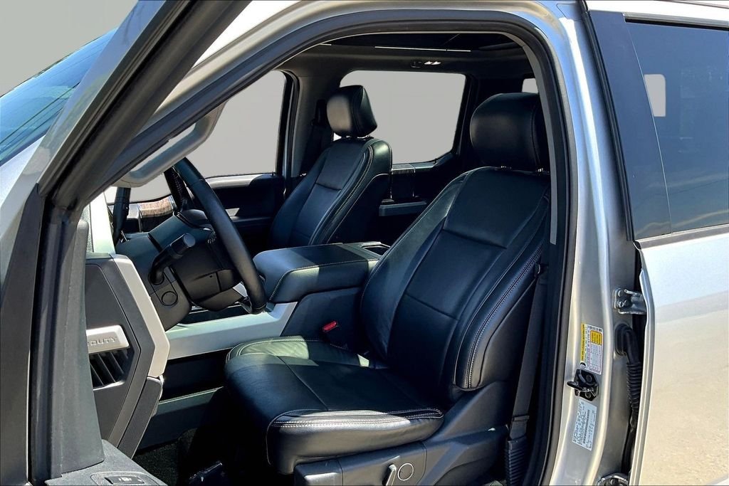 Used 2017 Silver Ford Lariat image 23