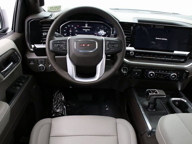2026 GMC Sierra 1500 SLT - Photo 16