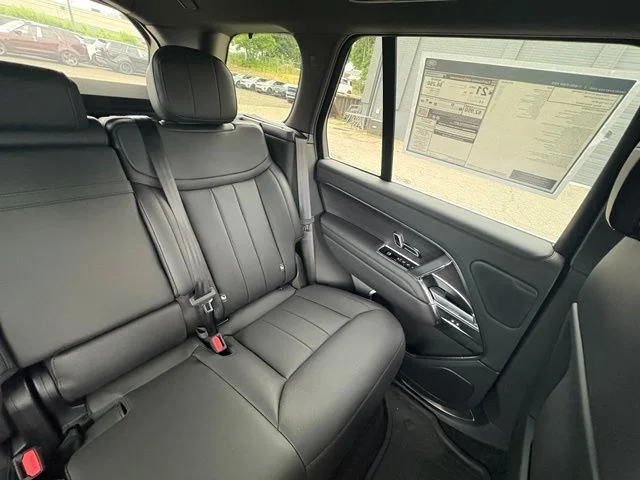 New 2026 Fuji White Land Rover SE image 36