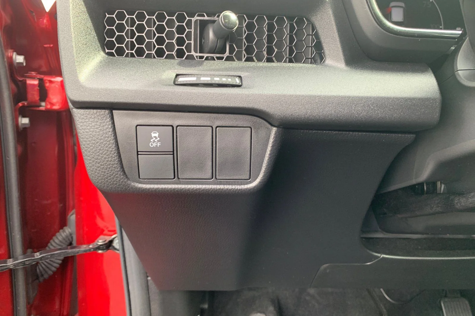 Used 2025  Honda Sport image 33