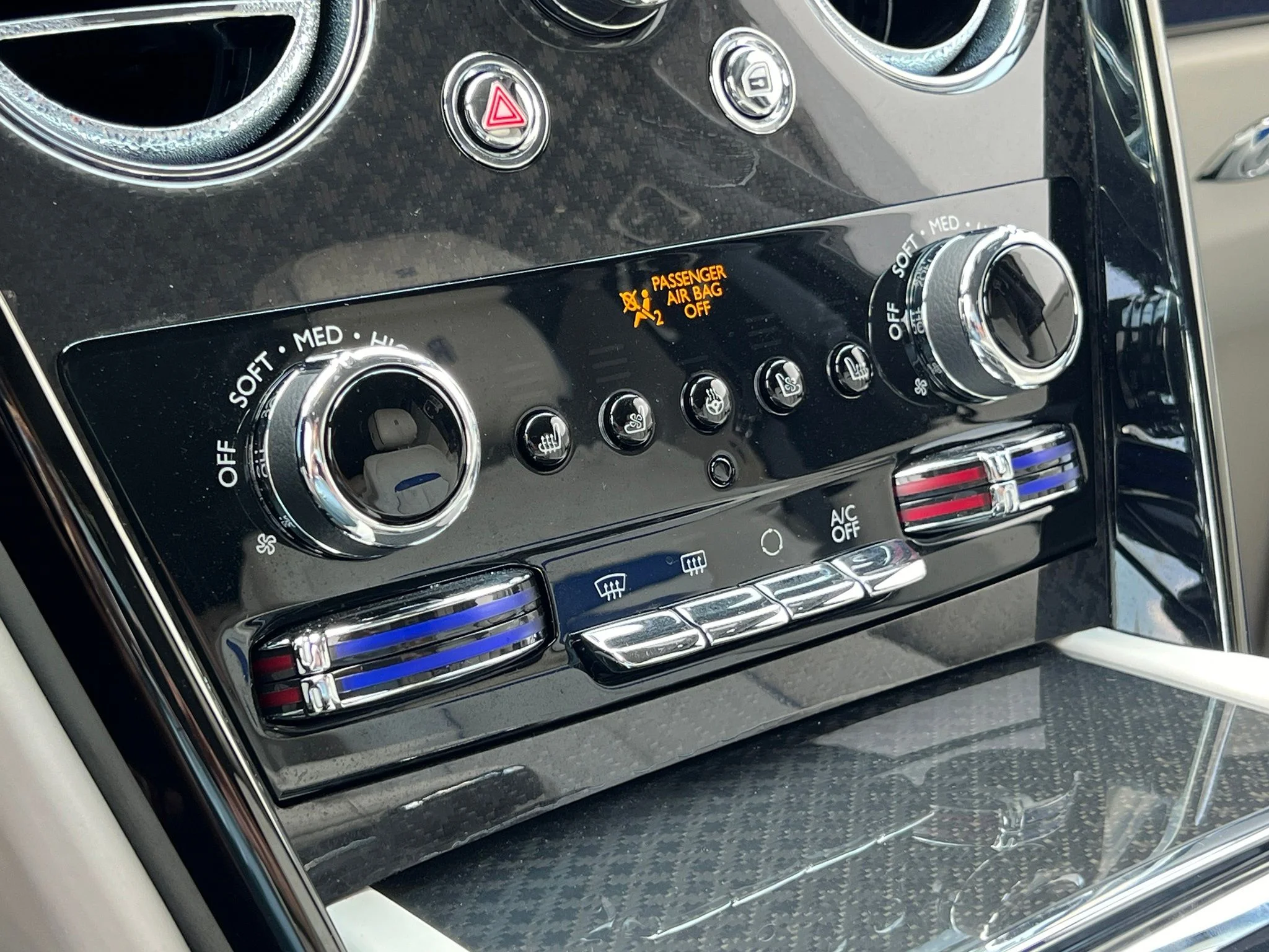 Used 2024 Blue Rolls-Royce Black Badge image 34