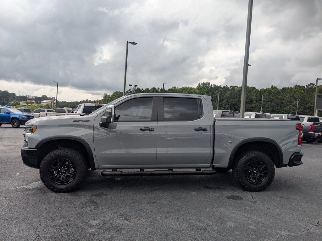 Used 2024 Slate Gray Metallic Chevrolet ZR2 image 8