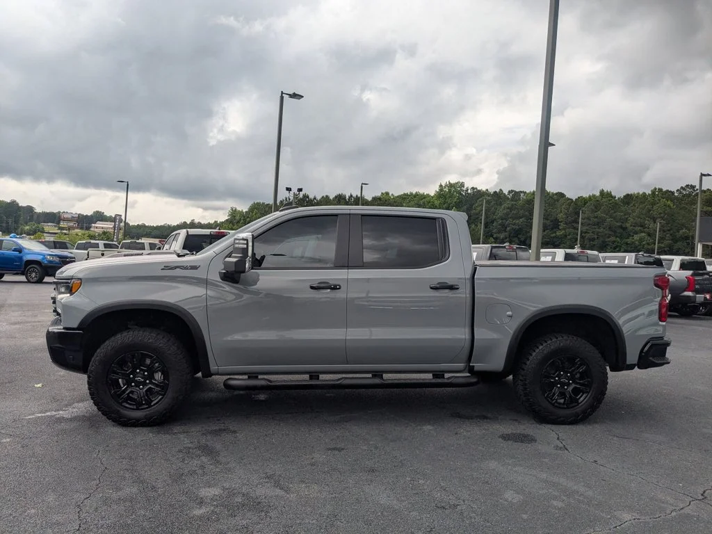 Used 2024 Slate Gray Metallic Chevrolet ZR2 image 8