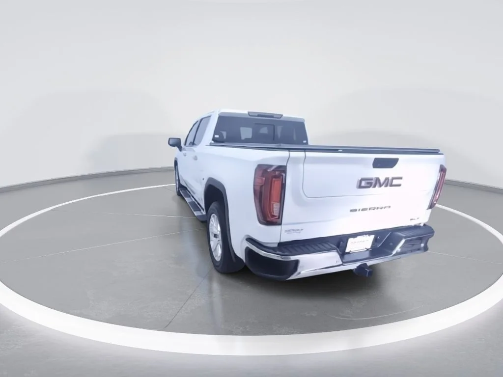 Used 2021 White GMC SLT image 8