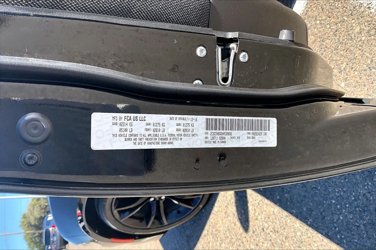 Used 2017 Pitch Black Clearcoat Dodge SE image 36