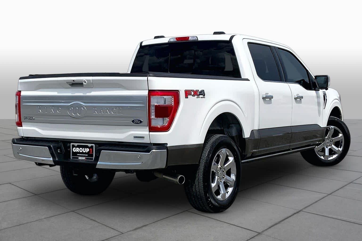 Used 2023 Star White Metallic Tri-Coat/Stone Gray Ford King Ranch image 13