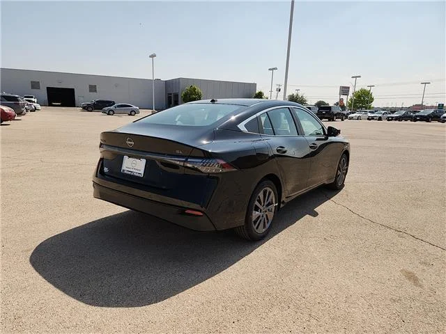New 2026 KH3 Super Blac Nissan SL Sedan image 3