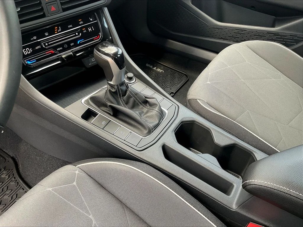 New 2026 White Volkswagen 1.5T Sport image 19