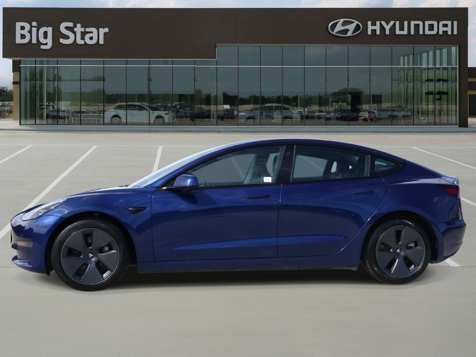 Used 2022 Tesla Model 3 Long Range with VIN 5YJ3E1EB9NF235343 for sale in Friendswood, TX