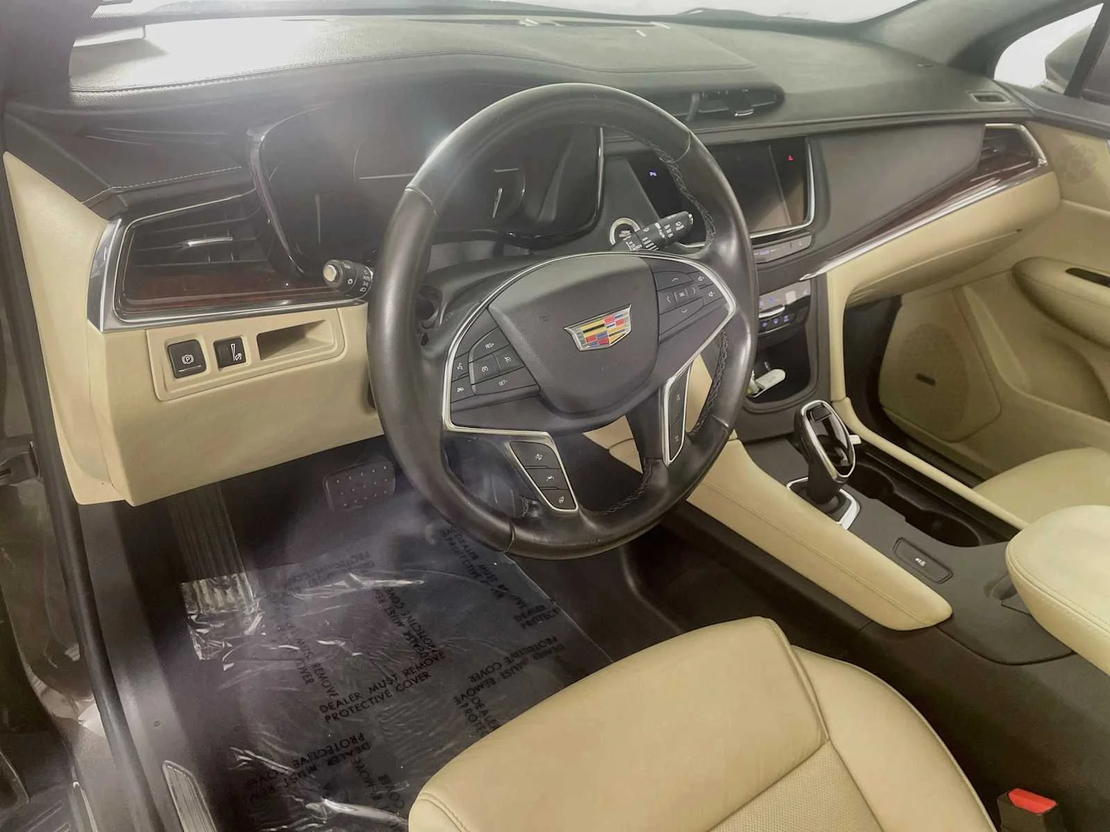 Used 2019 Dark Mocha Metallic Cadillac Luxury FWD image 7