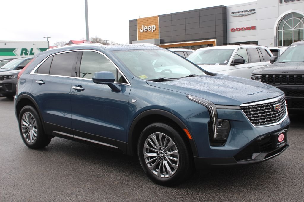 2024 Cadillac XT4 Premium Luxury AWD's photo