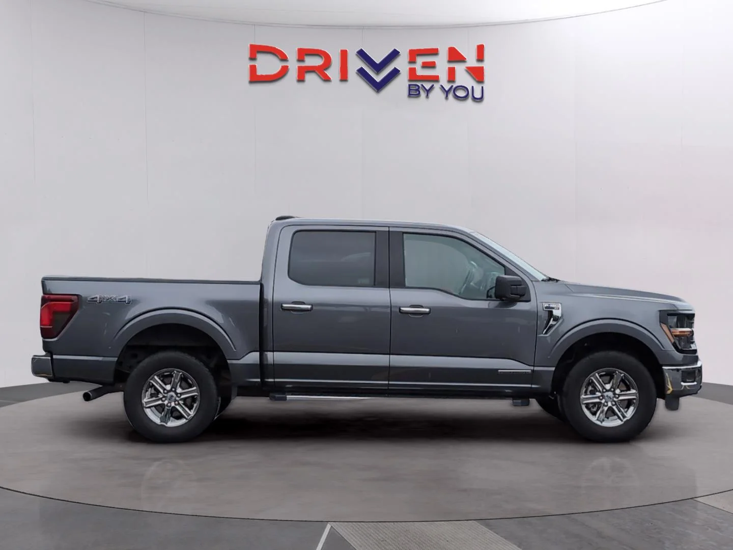 Used 2024 Carbonized Gray Ford XLT image 6