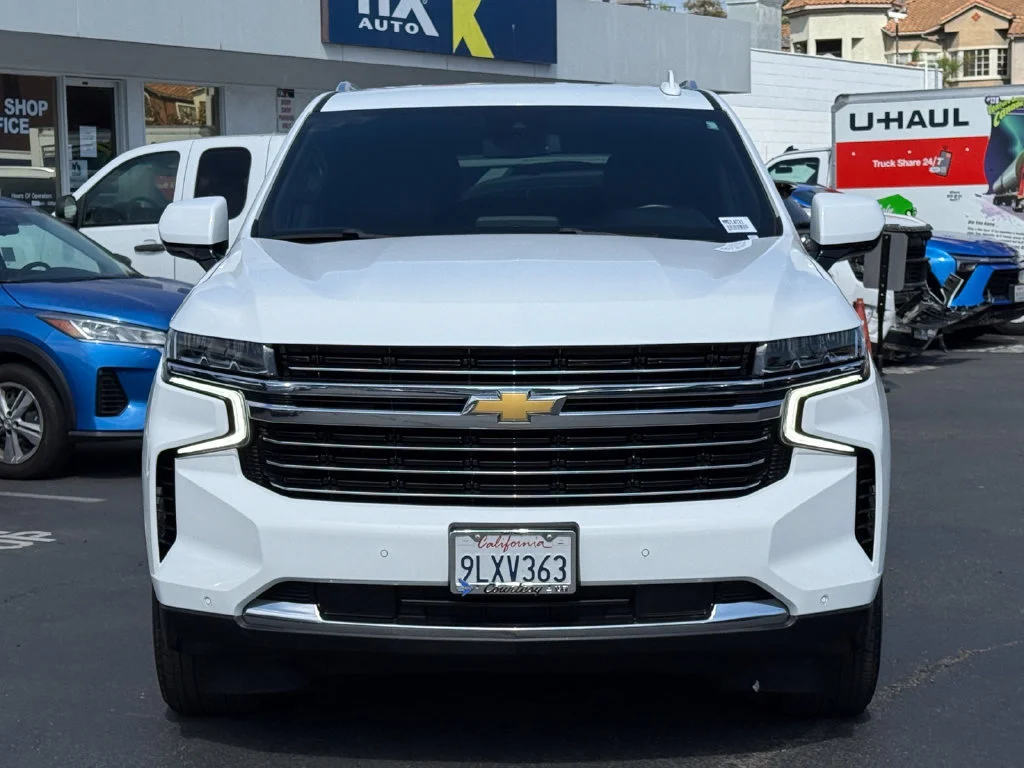 Used 2024 Summit White Chevrolet LT image 4