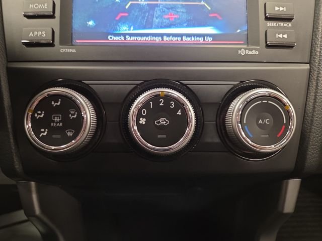 Used 2018 Silver Subaru 2.5i image 17