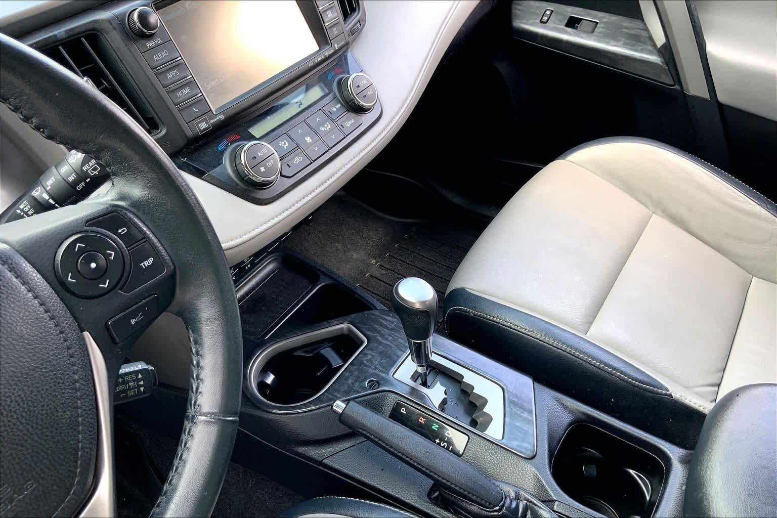 Used 2017 Silver Sky Metallic Toyota Platinum image 16