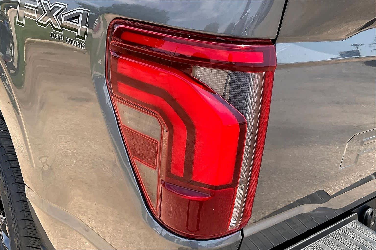 New 2026 Carbonized Gray Metallic Ford Lariat® image 14