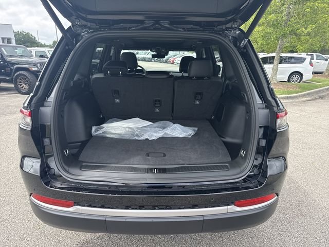 New 2026 Black Jeep Limited image 19
