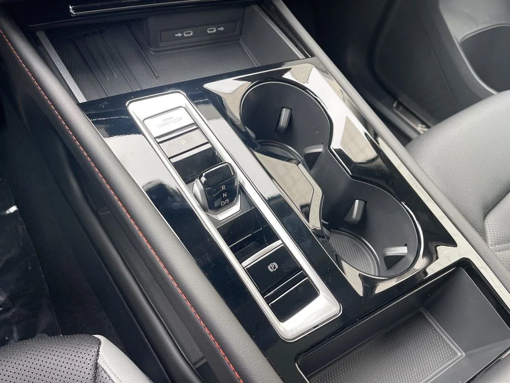 New 2026 Pure Gray Volkswagen 2.0T Peak Edition image 12
