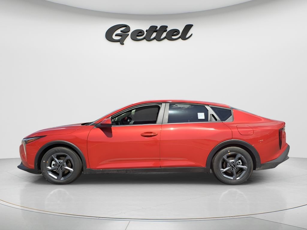 2025 Kia K4 LXS - Photo 8