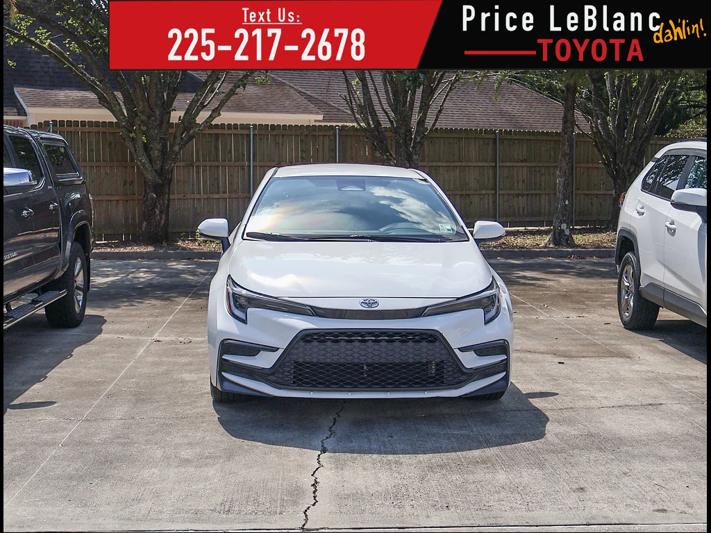 2024 Toyota Corolla LE
