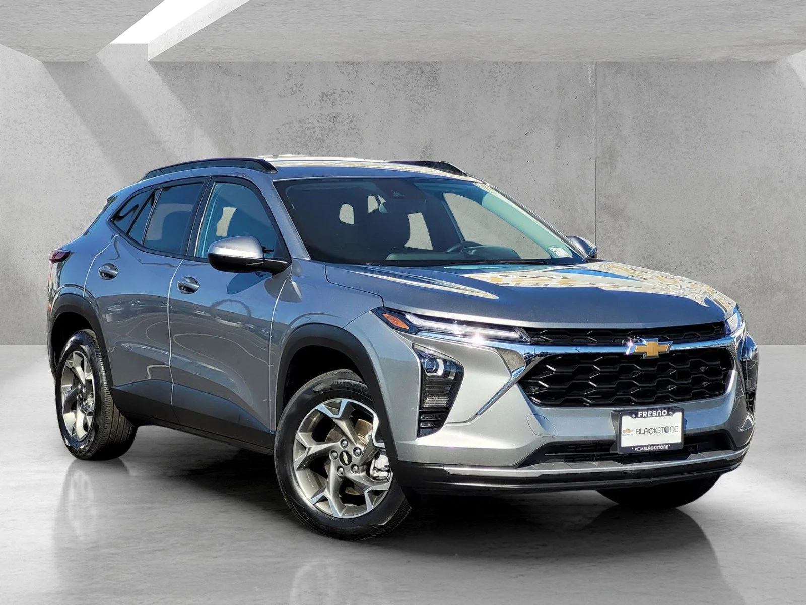 2025 Chevrolet Trax LT's photo