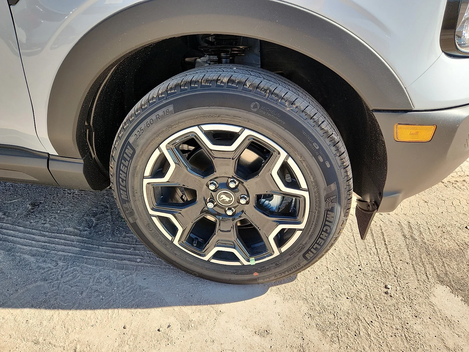 New 2026 Space White Metallic Ford Outer Banks® image 9