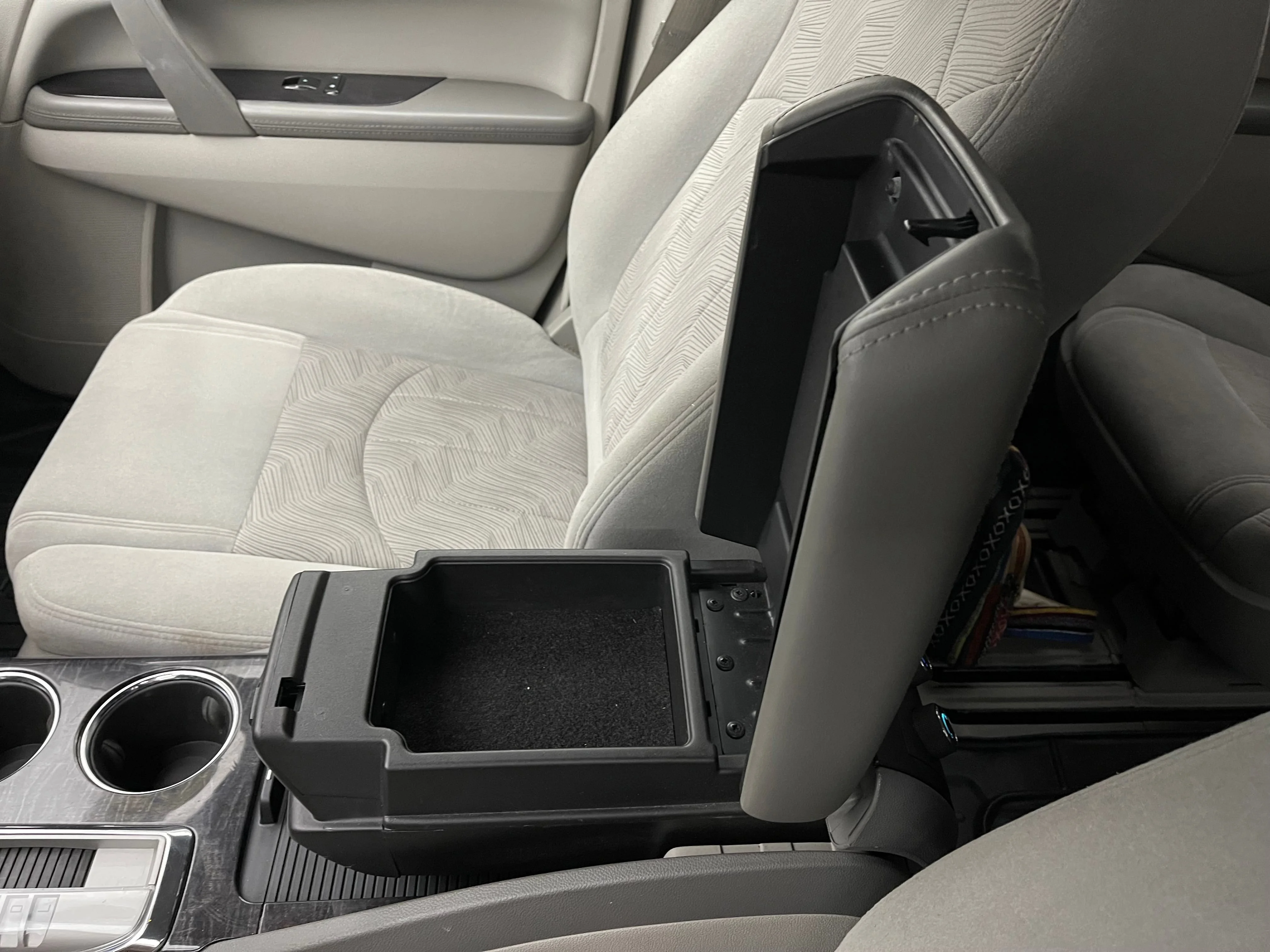 Used 2015 IRIDIUM METALLIC Buick Convenience image 30