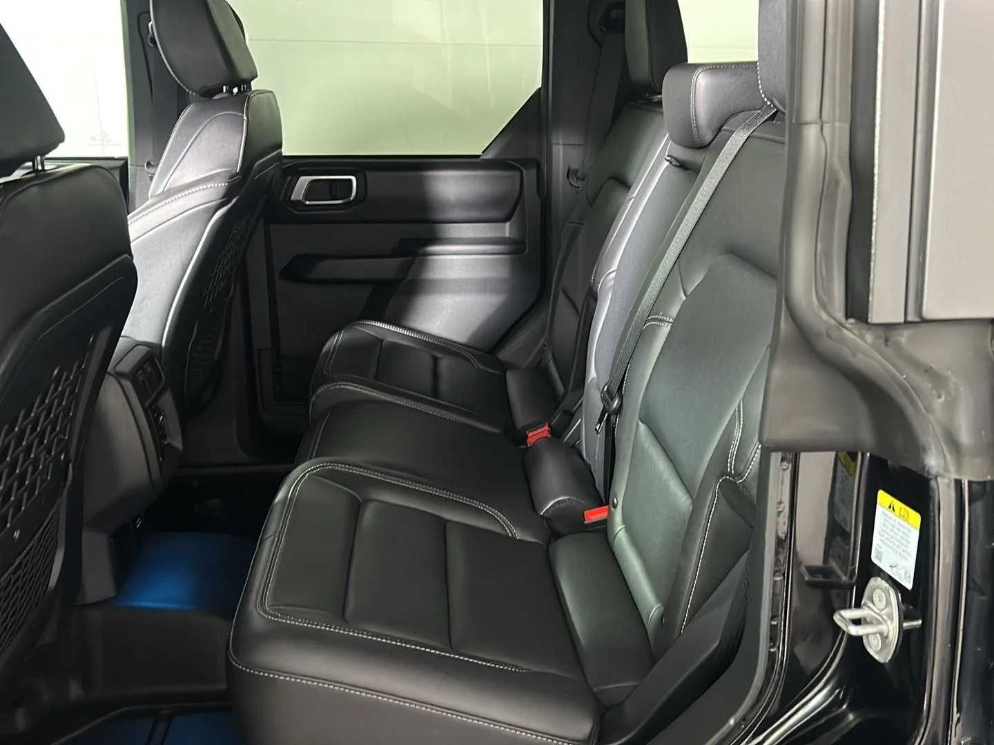 Used 2025 Shadow Black Ford Badlands image 14