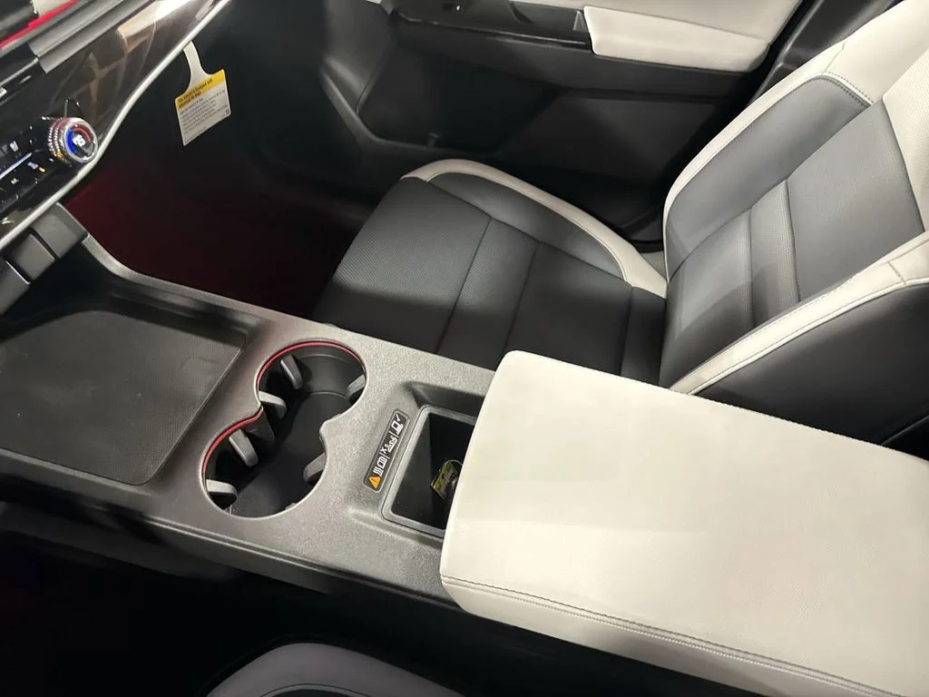 New 2026 Frostline White Pearl Honda Elite image 25