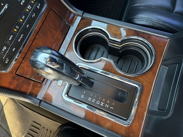 2016 Lincoln Navigator Select - Photo 24