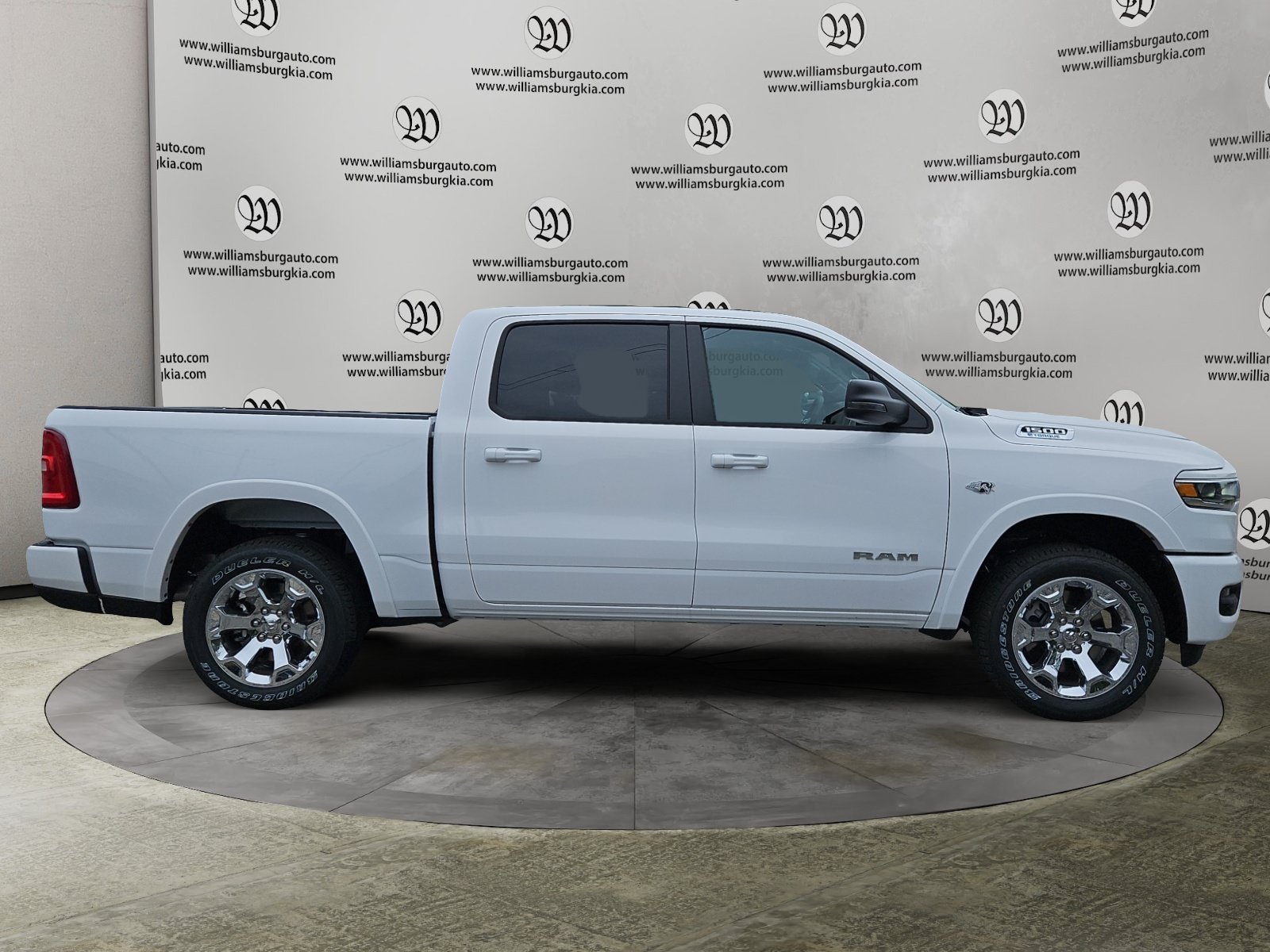 New 2026 Bright White Clear-Coat Exterior Paint RAM Big Horn/Lone Star image 6