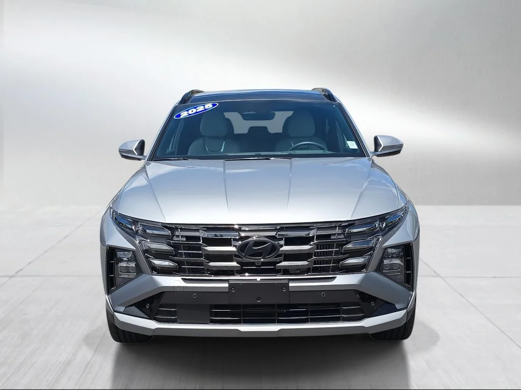 Used 2025 Shimmering Silver Hyundai Limited image 8