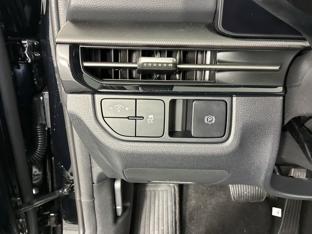 New 2026 Ebony Black Kia LX image 20