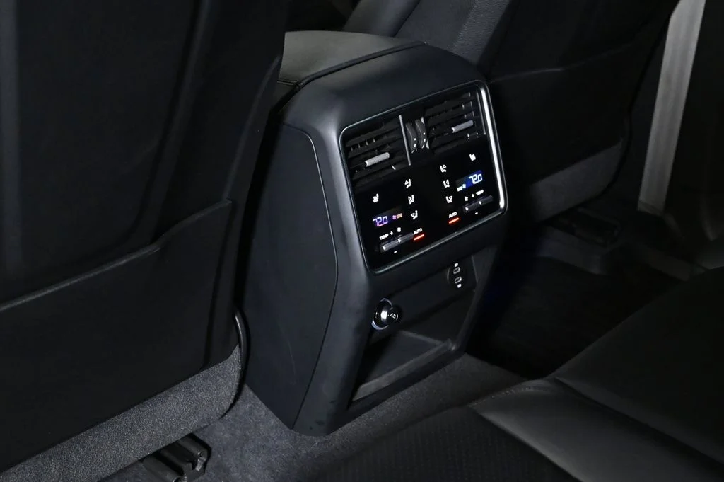 Used 2023 Chromite Black Metallic Porsche Platinum Edition image 20
