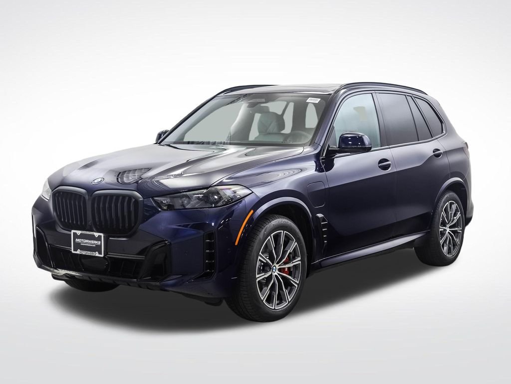2026 BMW X5 xDrive50e's photo