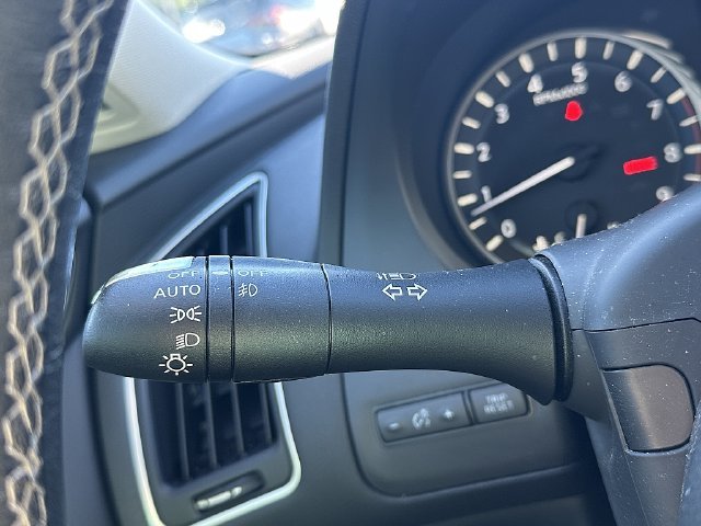 Used 2020 Silver INFINITI Sport image 23